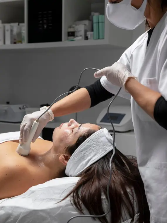 Firming & Whitening